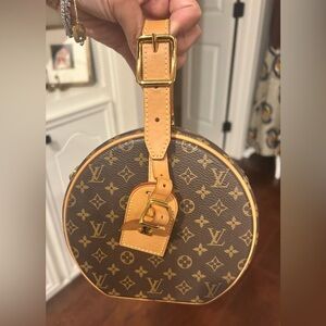 Louis Vuitton Monogram Petite Boite Chapeau